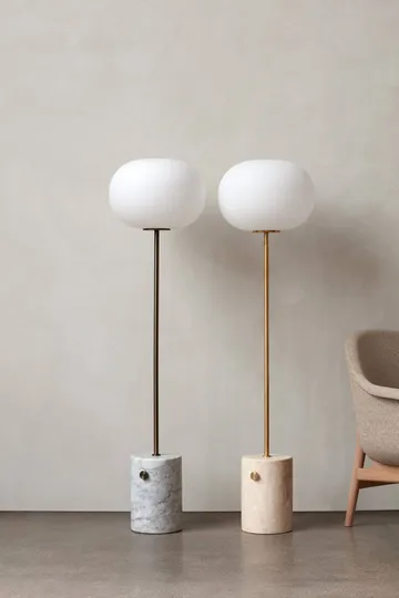 Lampa podłogowa JWDA - Marmur Carrara - brązowiona mosiądz, 130 cm - Audo Copenhagen
