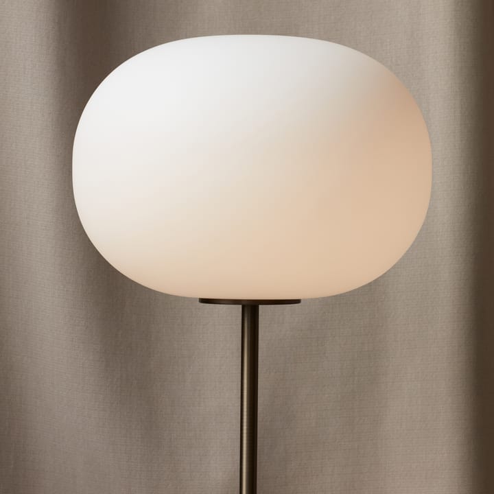 Lampa podłogowa JWDA, marmurowy-brązowy mosiądz Audo Copenhagen