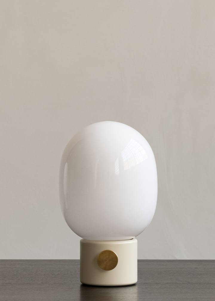 Lampa stołowa JWDA - alabastowy biały - Audo Copenhagen