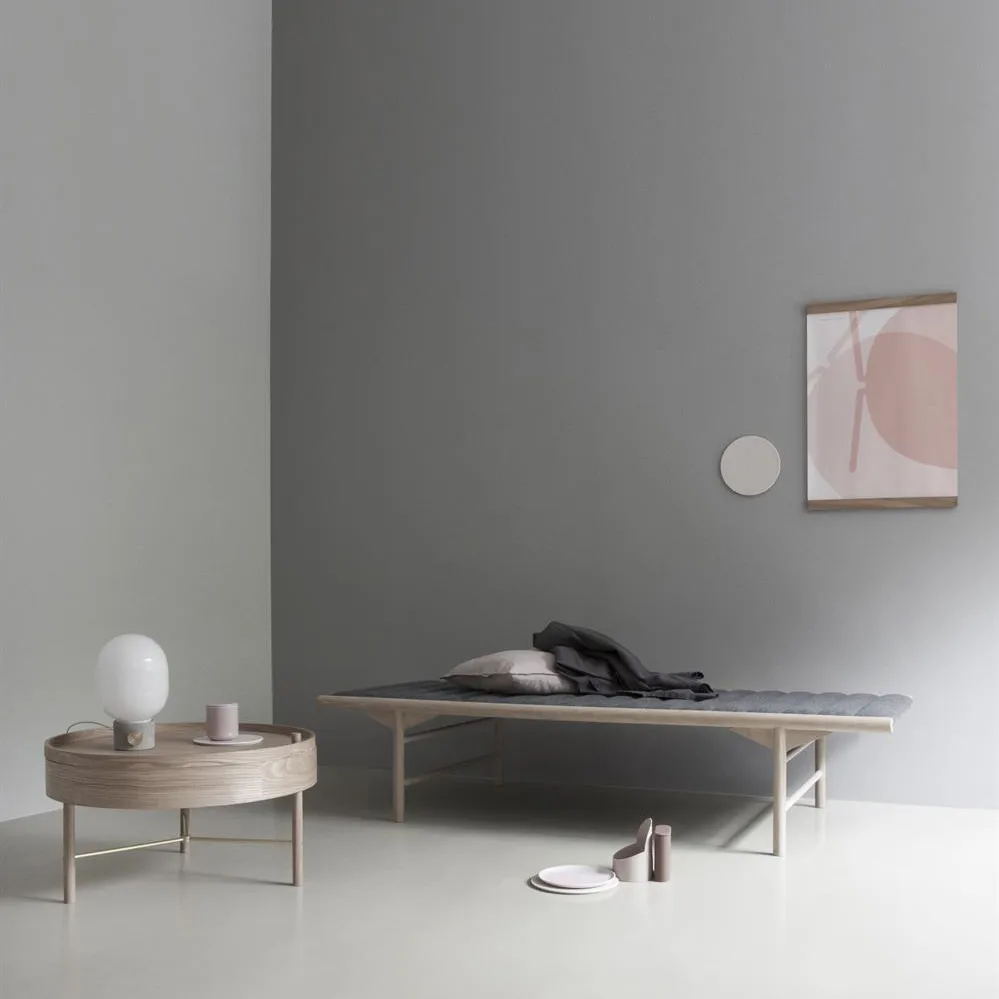 Lampa stołowa JWDA, Beton - mosiądz, Small Audo Copenhagen