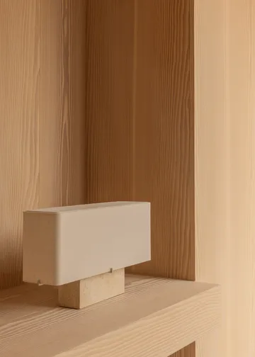 Lampa stołowa Nonna 30 cm - Travertyn-piaskowy - Audo Copenhagen