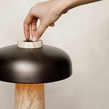 Lampa stołowa Reverse 30 cm - Trawertyn - mosiądz brązowy - Audo Copenhagen