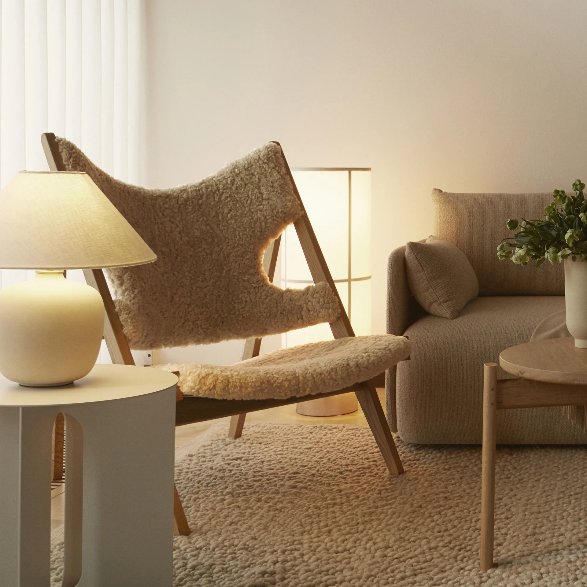 Lampa stołowa Torso 37 cm, Piaskowy Audo Copenhagen