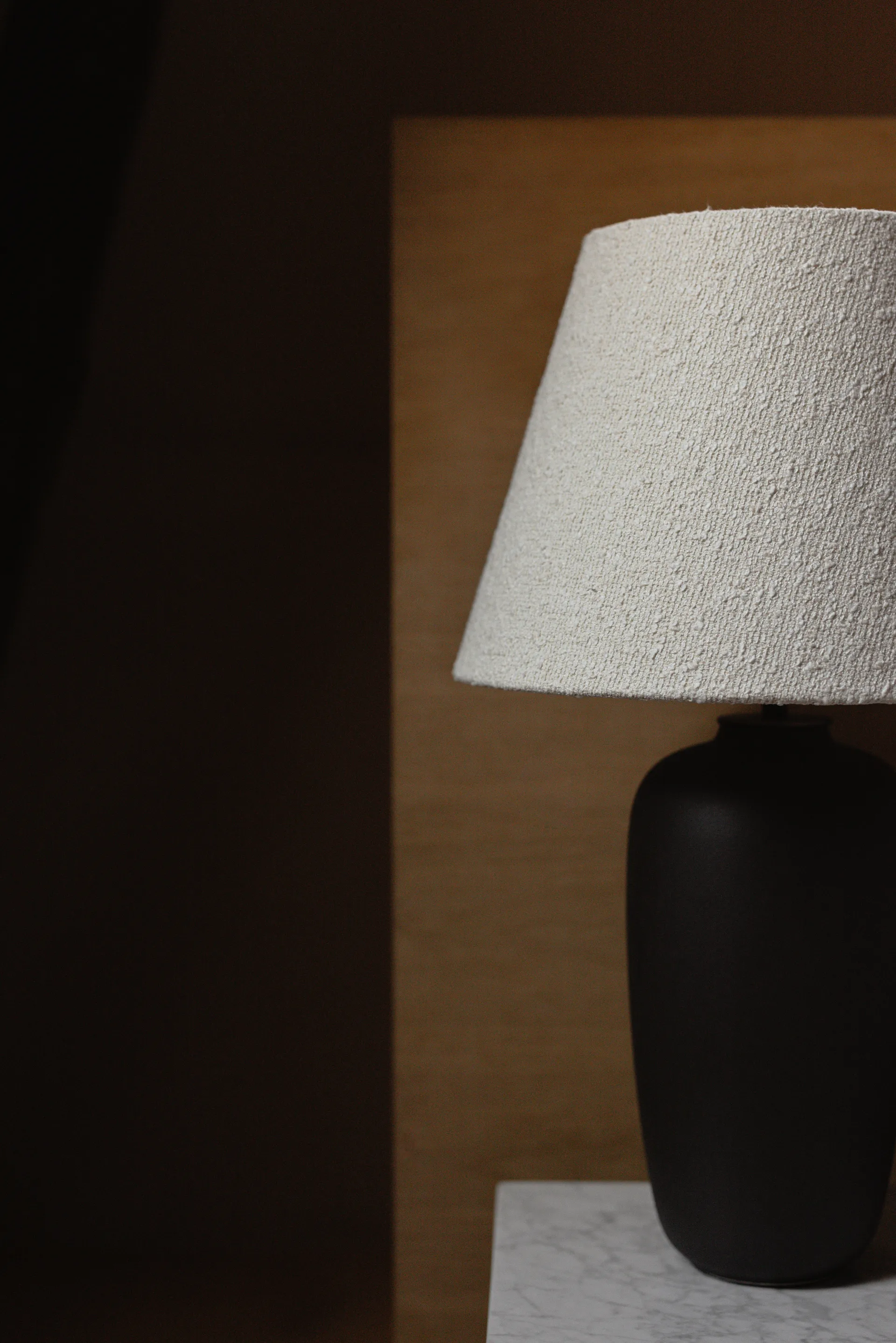Lampa stołowa Torso 57 cm Limited Edition, Oceano-Snow Audo Copenhagen