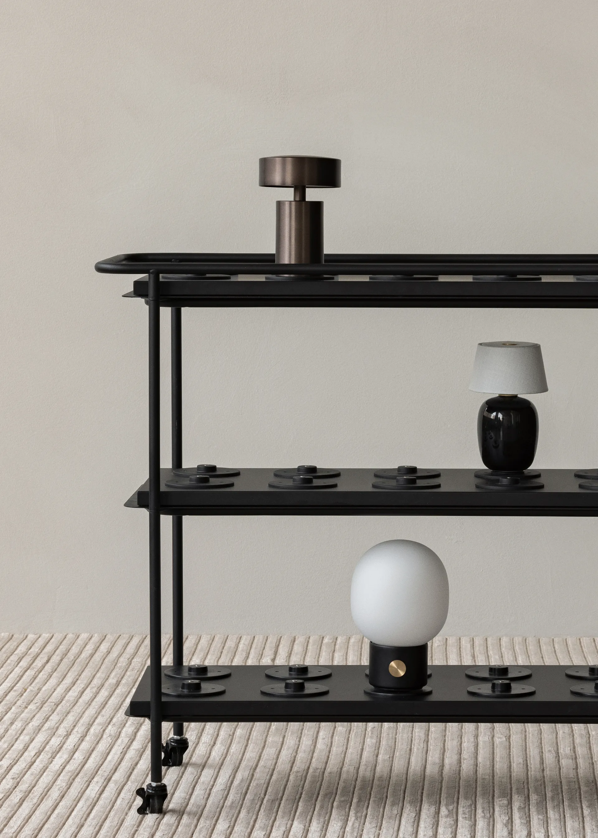 Lampa stołowa Torso portable, Black Audo Copenhagen