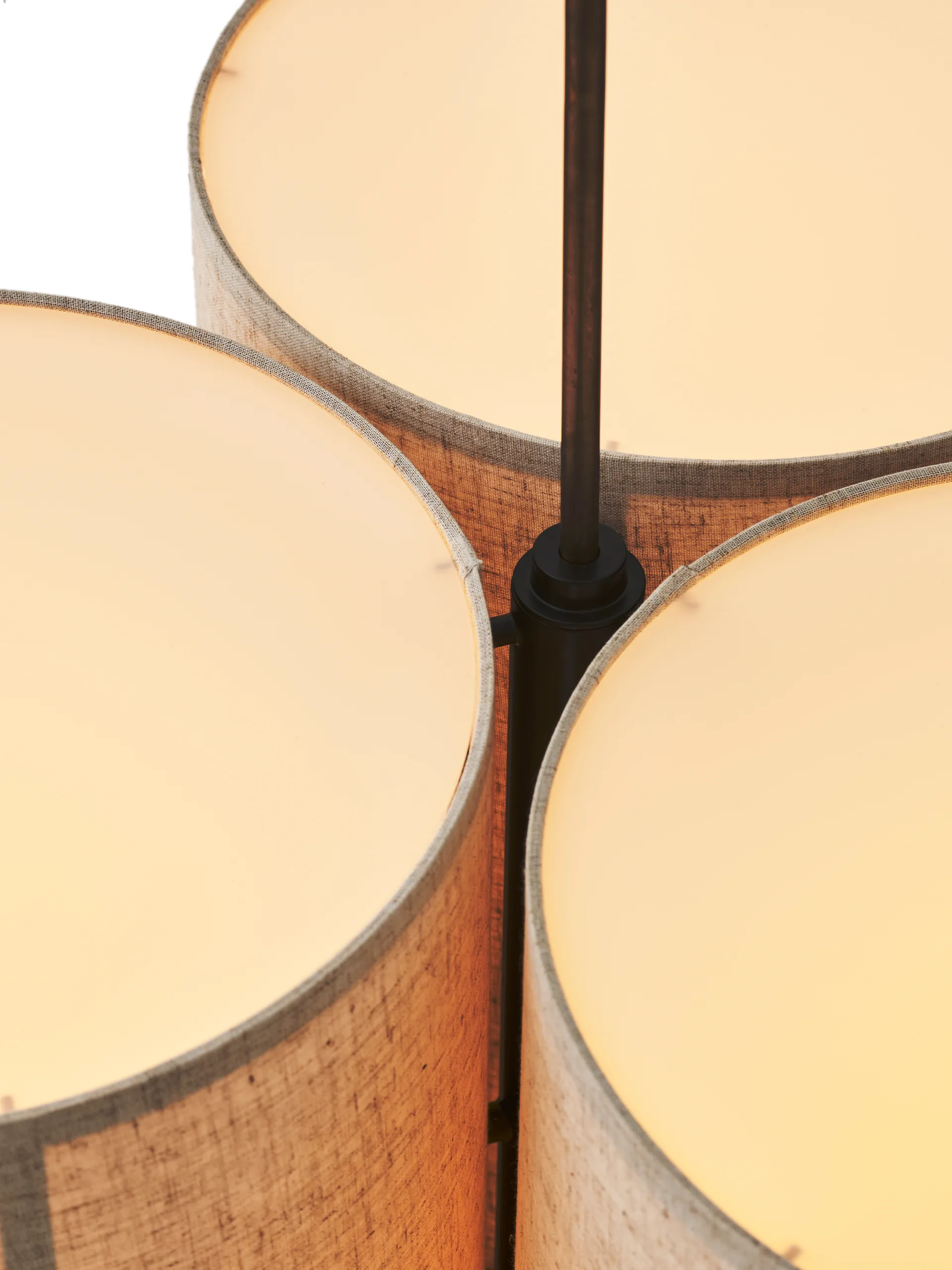 Lampa wisząca Hashira Cluster raw, 75 cm Audo Copenhagen