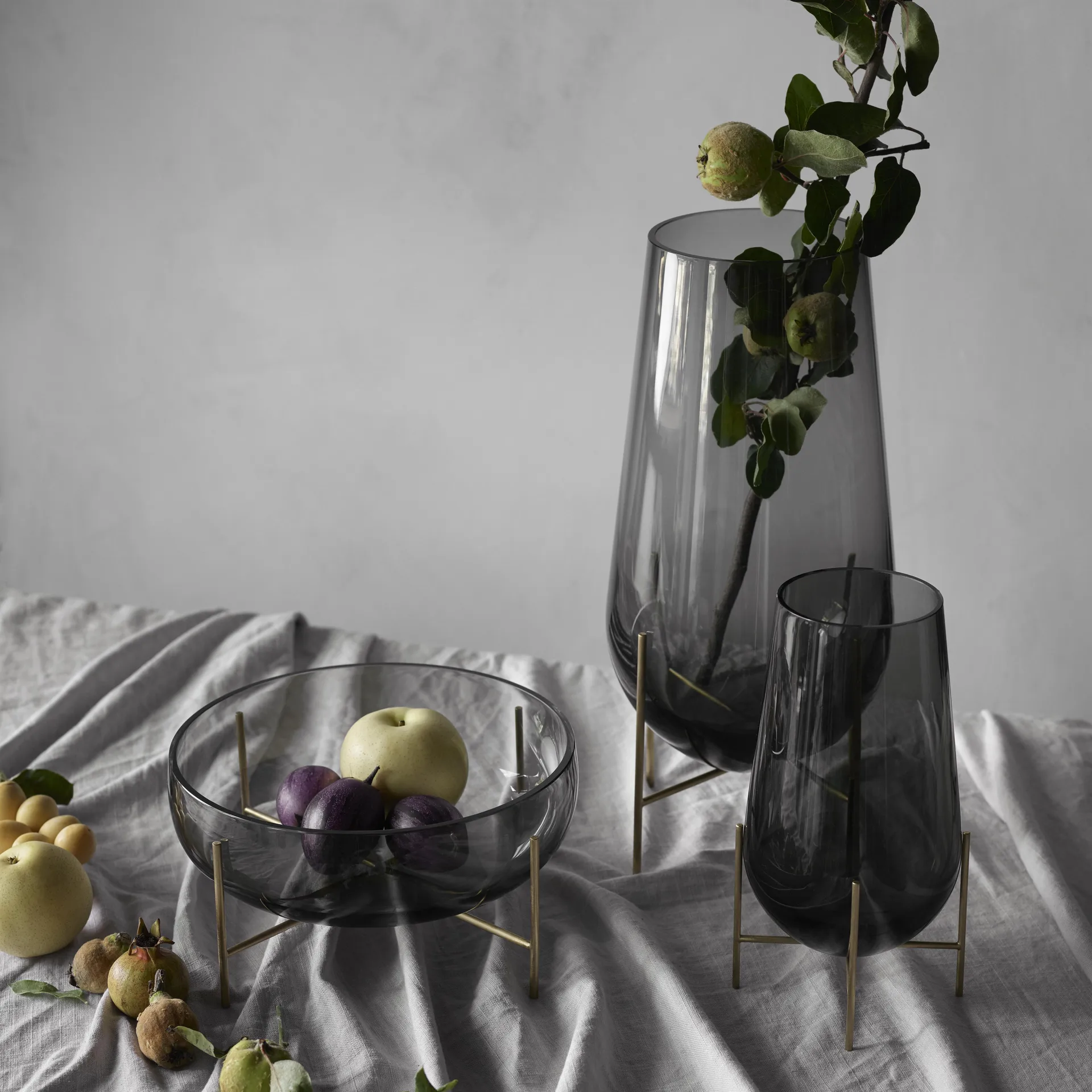 Mały wazon Échasse, szkło w kolorze dymu Audo Copenhagen