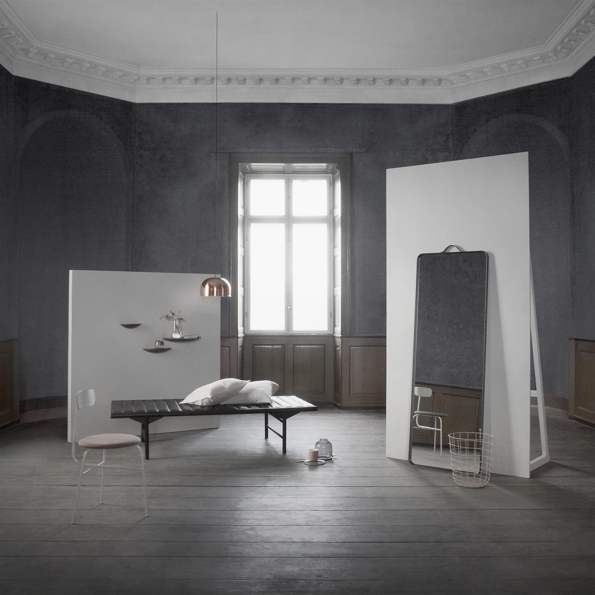 Norm lustro podłogowe, czarny Audo Copenhagen