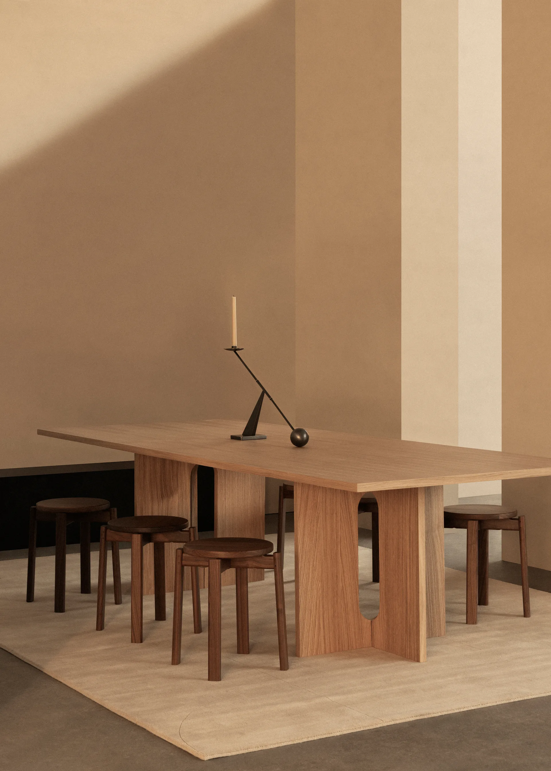 Passage stołek, Dąb bejcowany na ciemno Audo Copenhagen