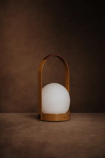 Przenośna lampa stołowa Carrie - Golden brown - Audo Copenhagen