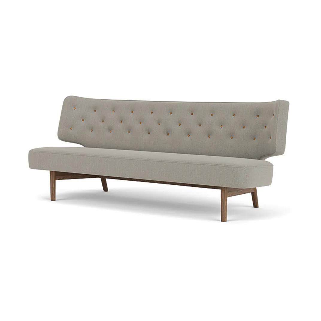 Radiohus Sofa w pełni tapicerowana RE-WOOL PC1T Global HR BUTTONS Vegetal podstawa na 4 nogach, Re-wool 218-orzech, skórzane guziki, 2-osobowa Audo Copenhagen