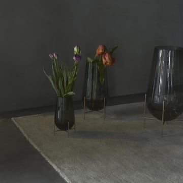 Średni wazon Échasse  - szkło w kolorze dymu - Audo Copenhagen