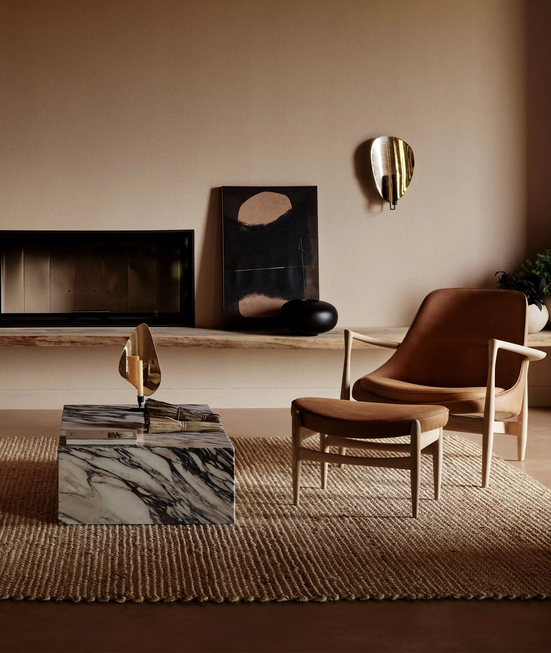 Świecznik ścienny Flambeau 40 cm, Czarny-błyszczący mosiądz Audo Copenhagen