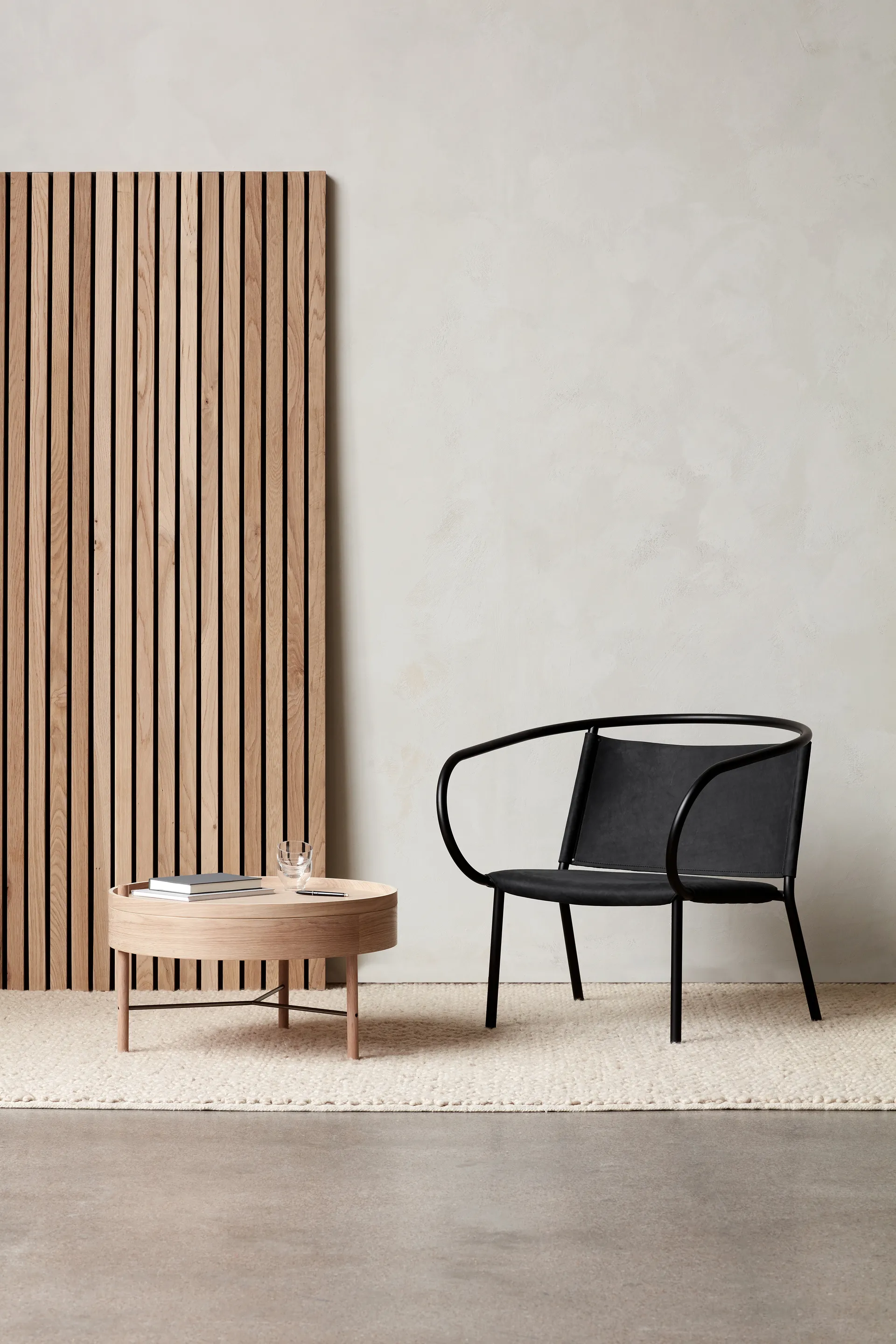 Turning stół, Naturalik dąb-chrom Audo Copenhagen