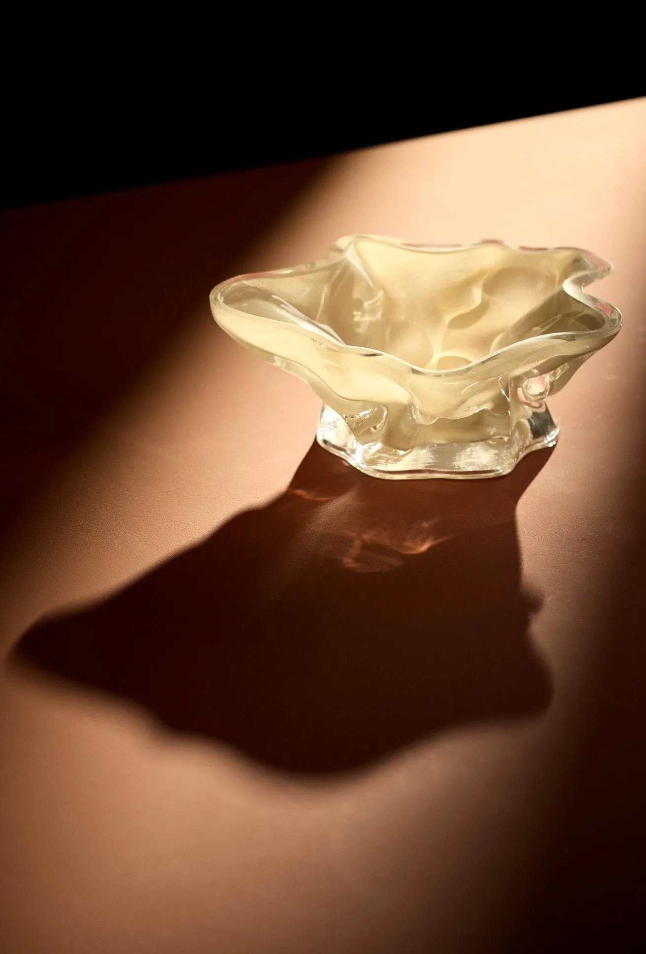 Miska dekoracyjna Vena, Dark cream AYTM