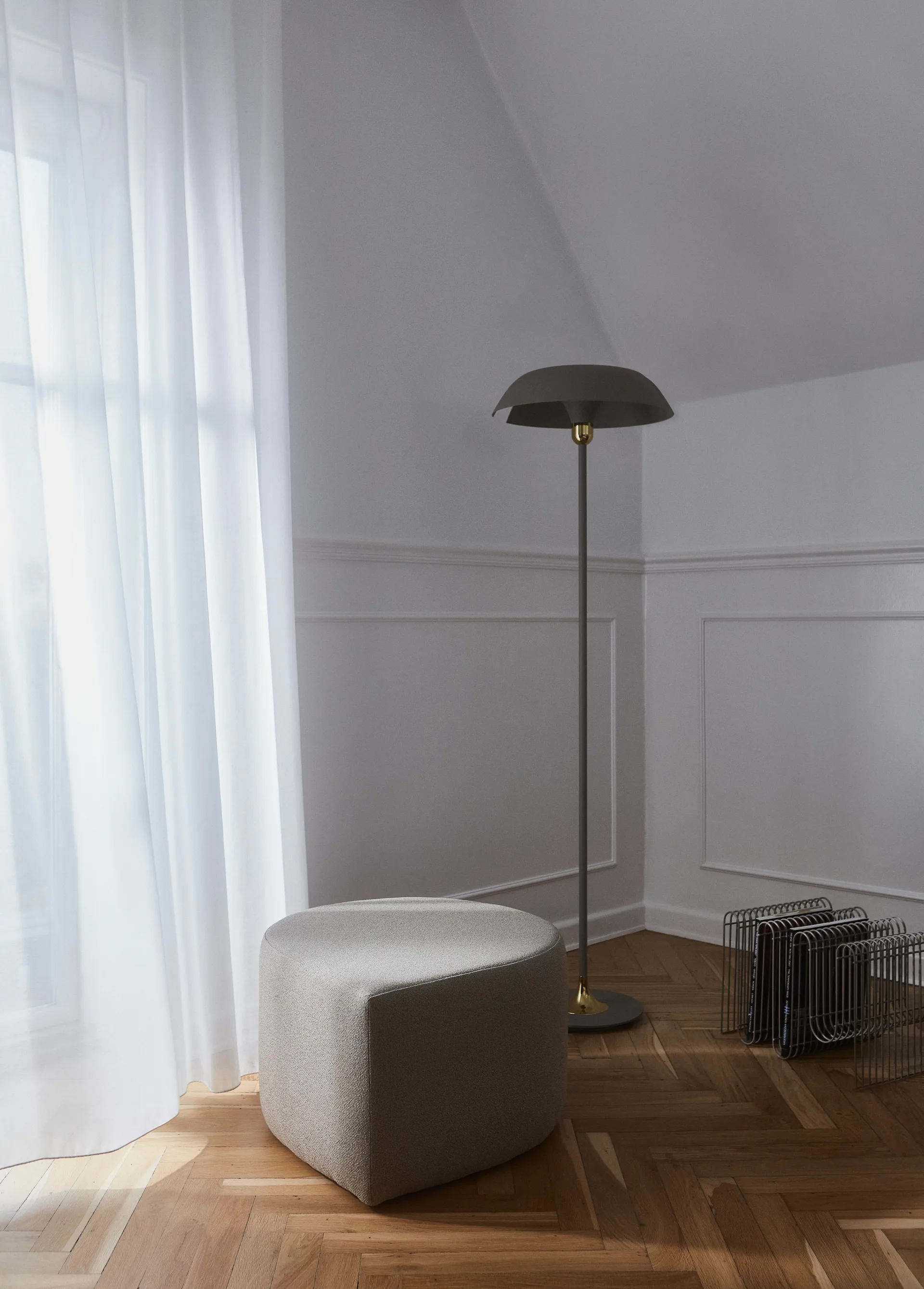 Pufa Stilla, bouclé, Taupe AYTM