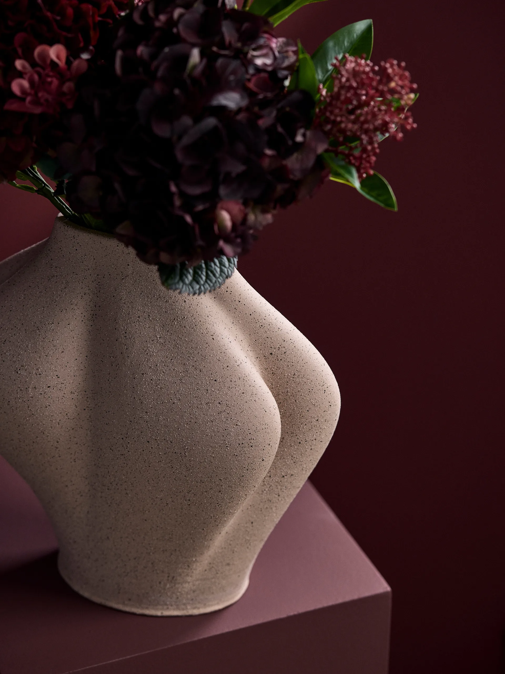 Wazon Saltare, Rose, Ø13,8×30 cm AYTM