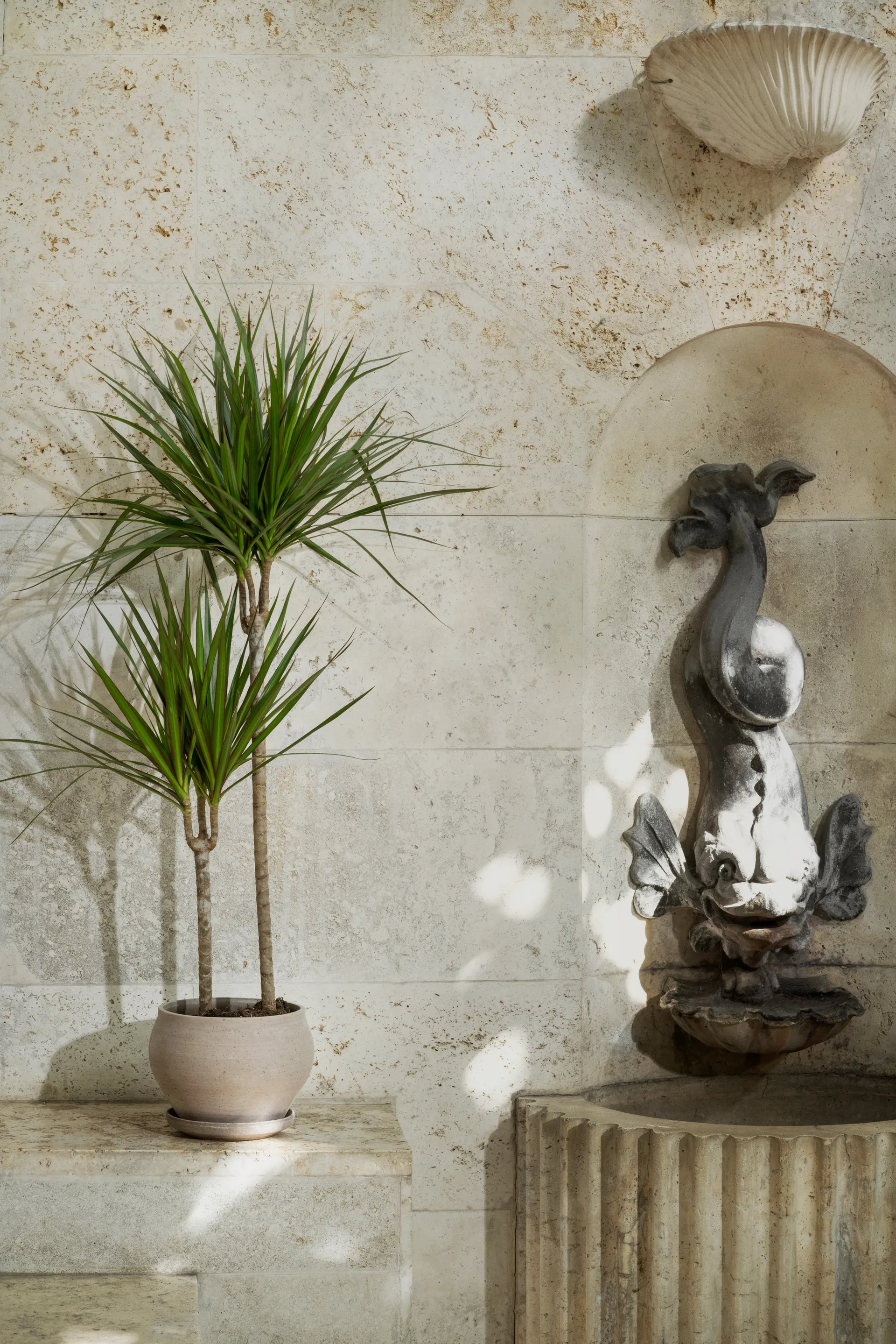 Doniczka Delphi z podstawką, 2 części, Grey, Ø24 cm, low Bergs Potter