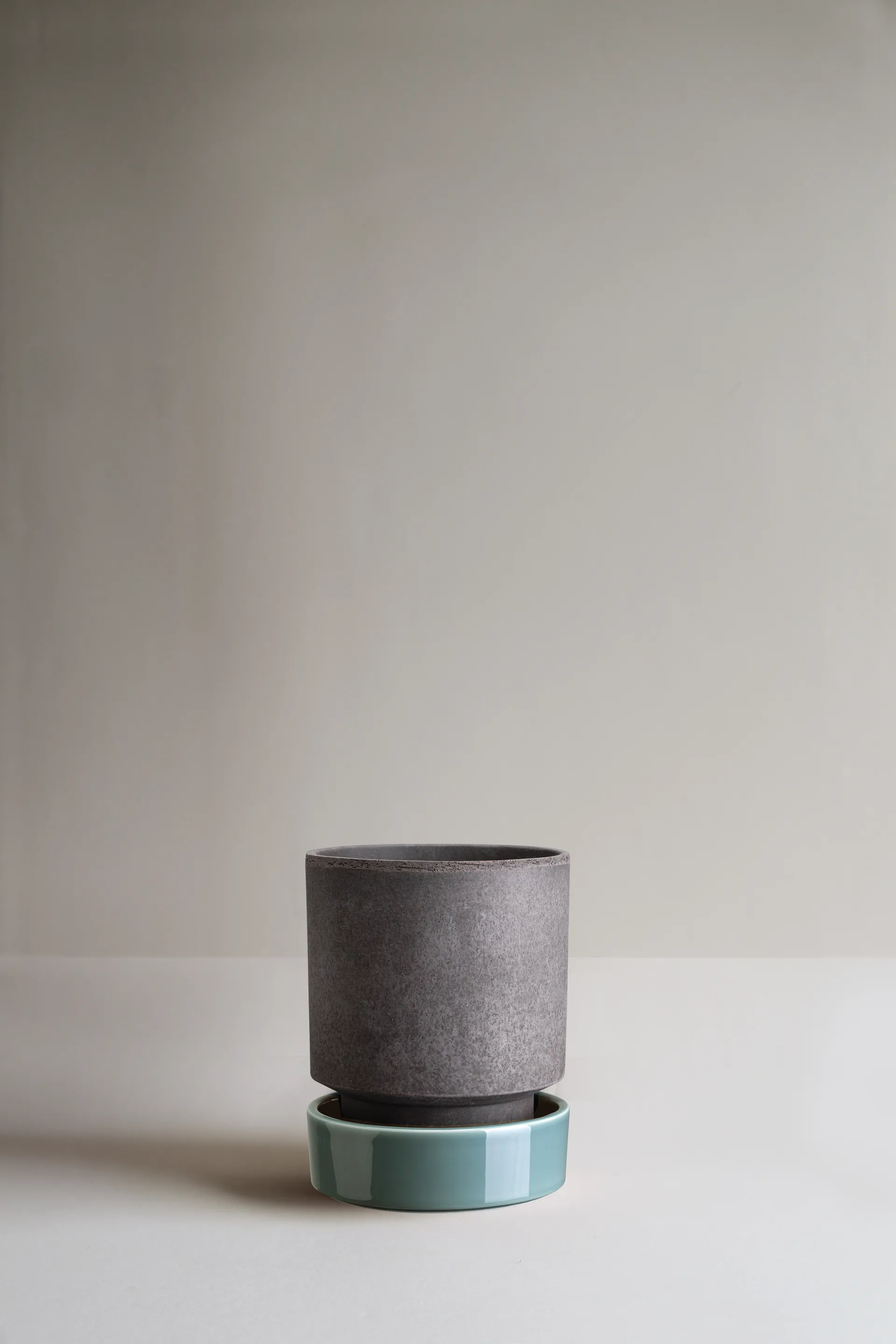 Doniczka Hoff, Ø14 cm, Raw Grey-Misty Blue Bergs Potter