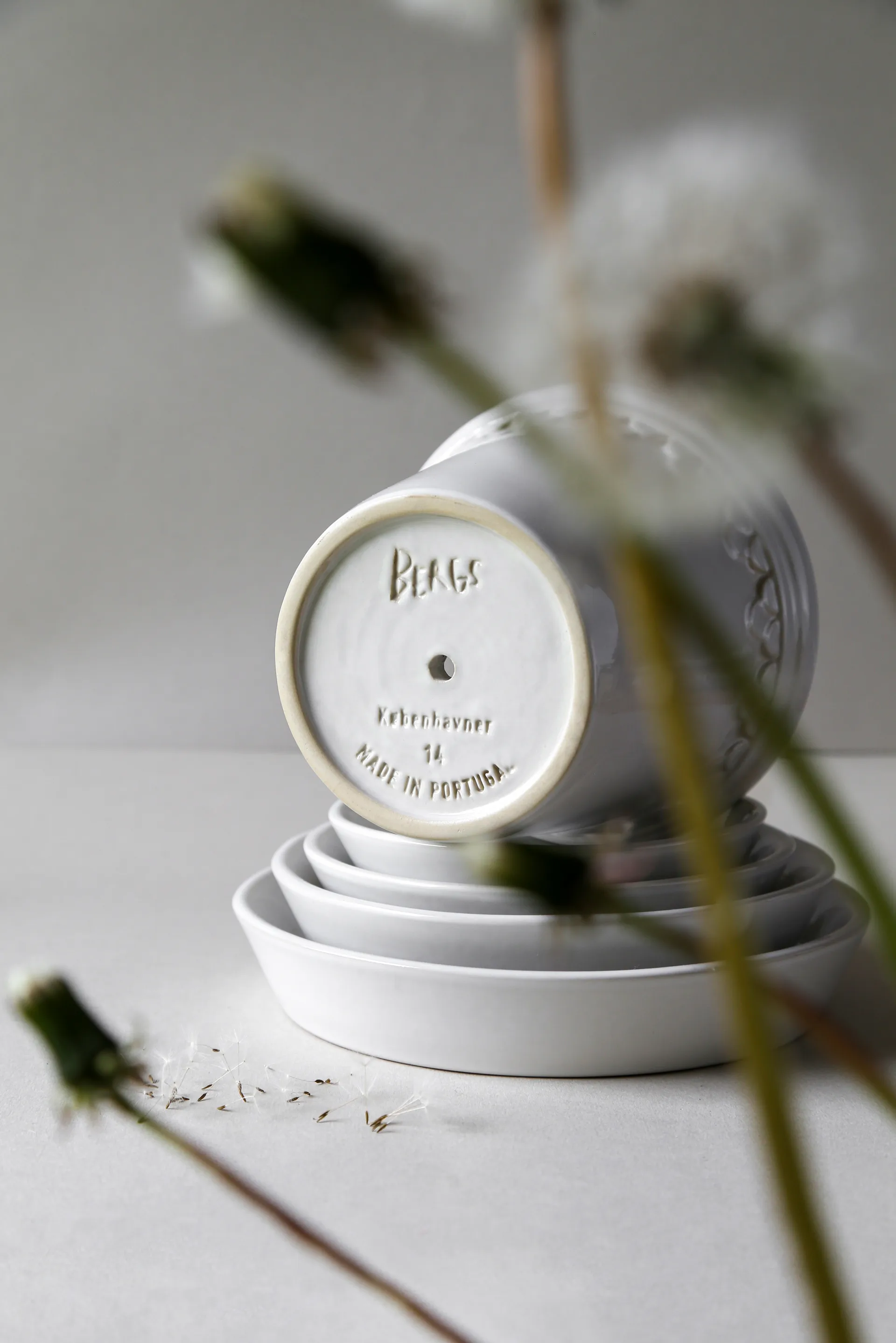 Doniczka Københavner szkliwiona  Ø25 cm, Mineral White Bergs Potter