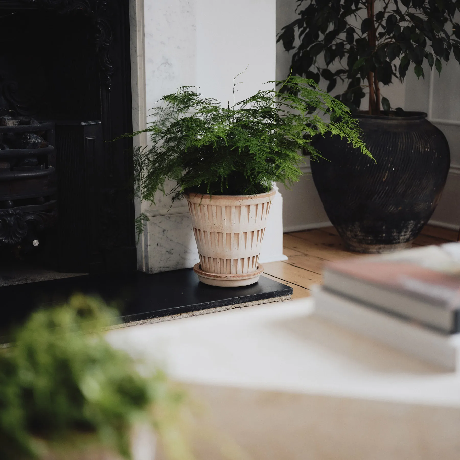 Doniczka Pantheon raw, Różowy, Ø18 cm Bergs Potter