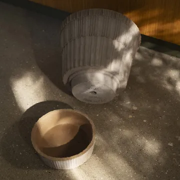 Doniczka ze spodkiem Atlas raw - Grey, Ø16 cm - Bergs Potter