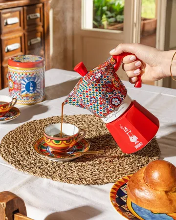 Kawiarka Bialetti x Dolce & Gabbana - Wózek sycylijski, 3 filiżanki - Bialetti