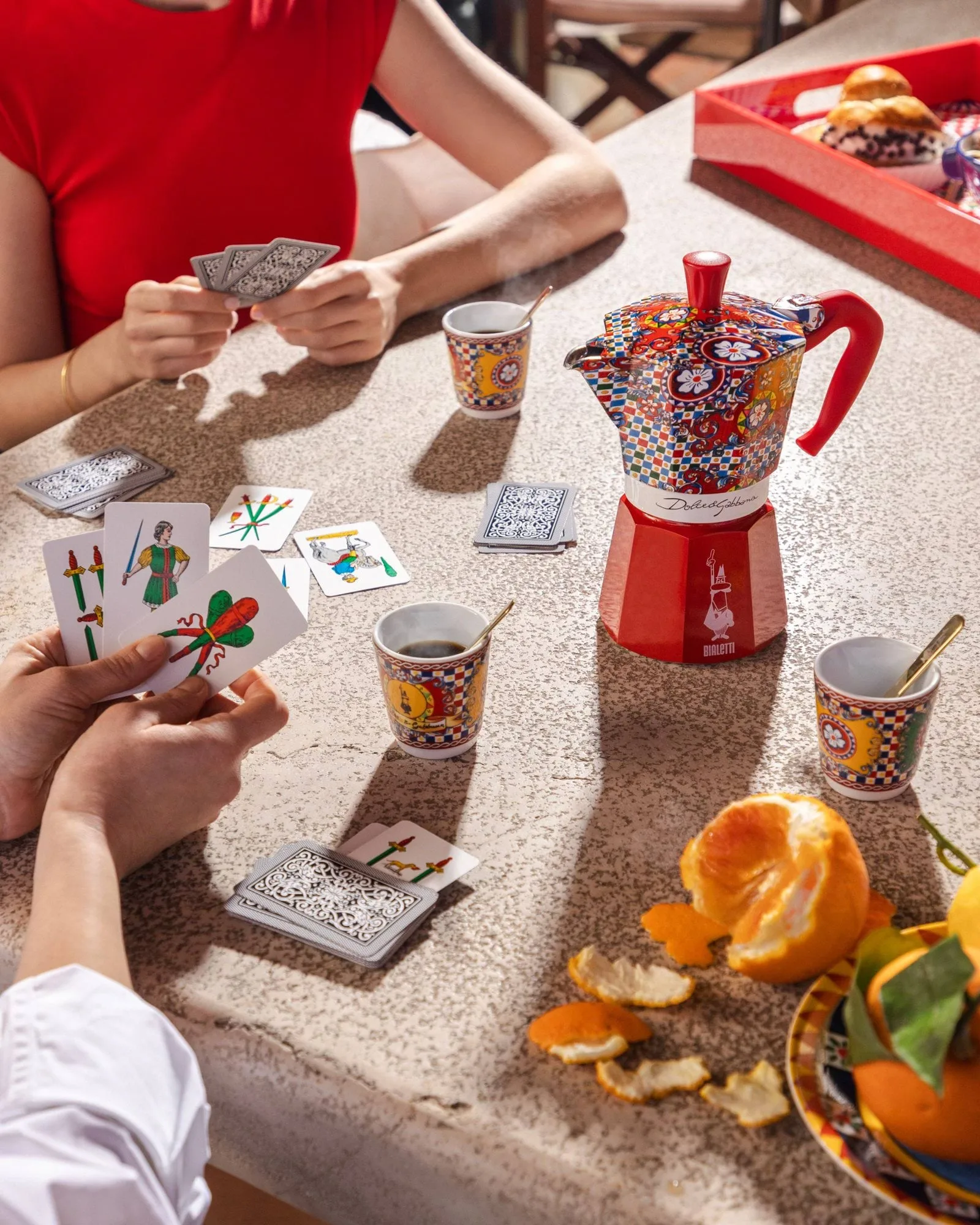 Kawiarka Bialetti x Dolce & Gabbana, Wózek sycylijski, 3 filiżanki Bialetti