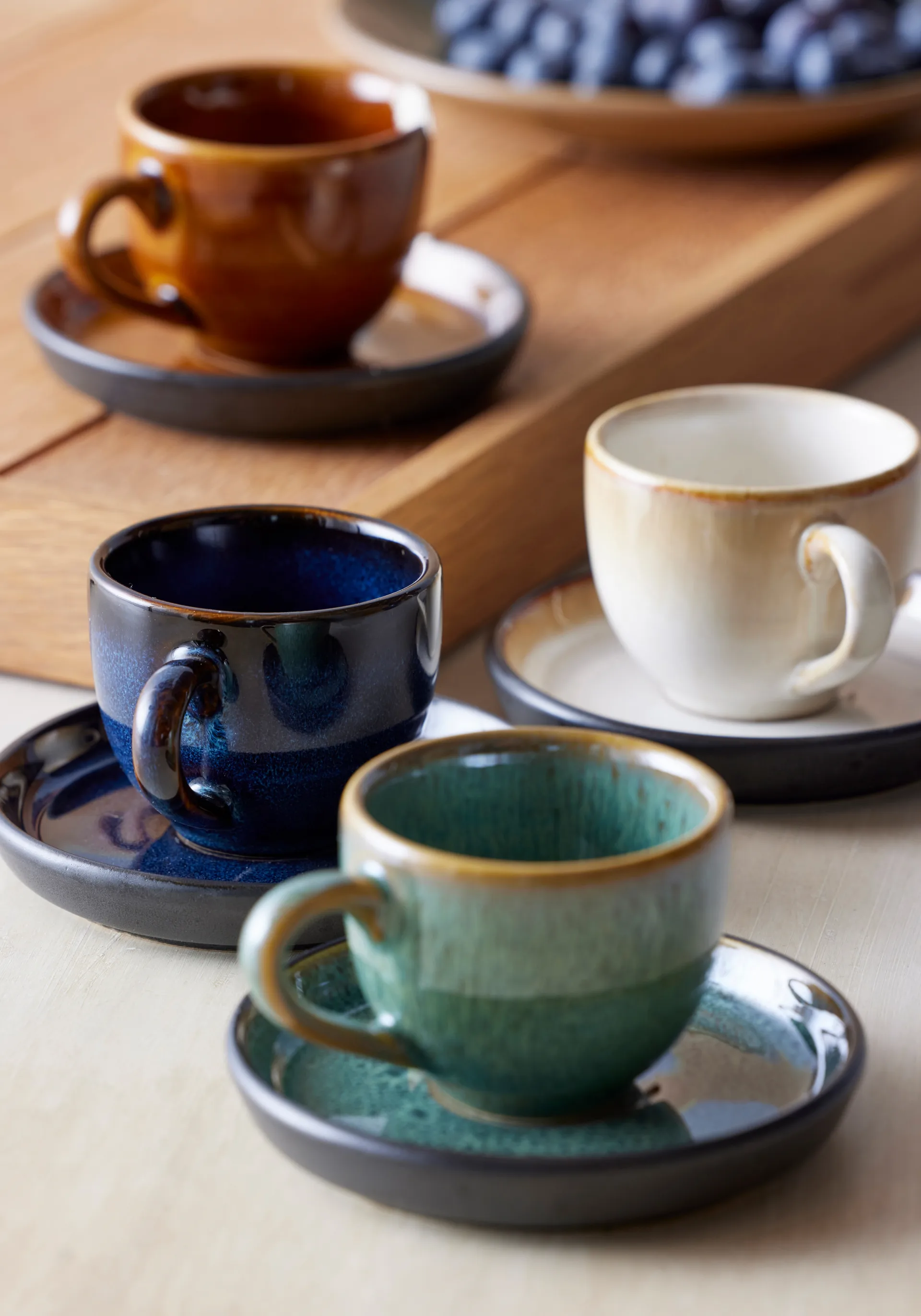 Filiżanka do espresso ze spodkiem Bitz 70 ml, Bursztynowo-czarna Bitz