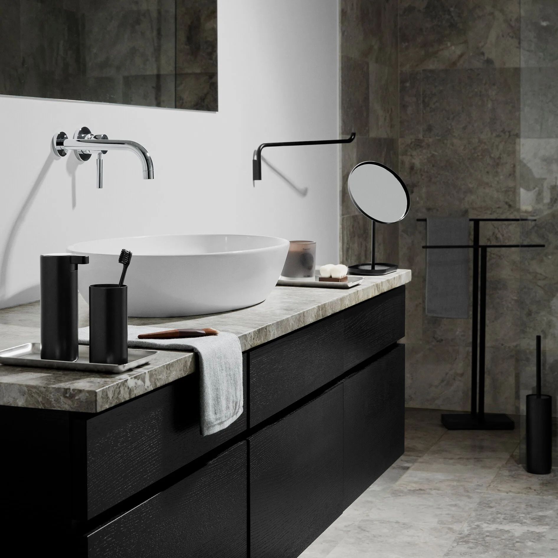 Dozownik do mydła Modo, Czarny blomus