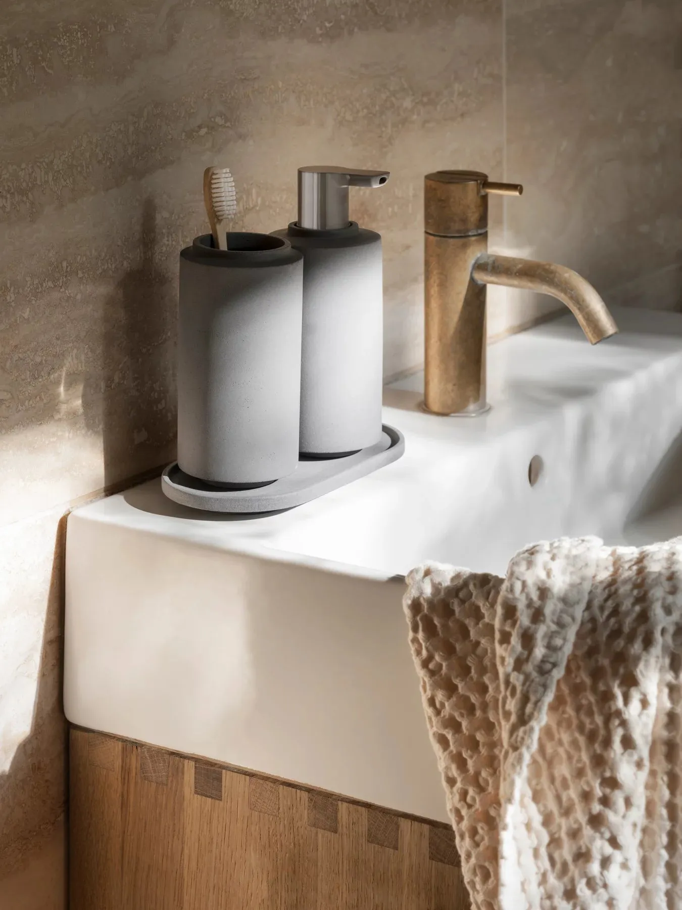 Dozownik mydła Creto 190 ml, Micro chip blomus