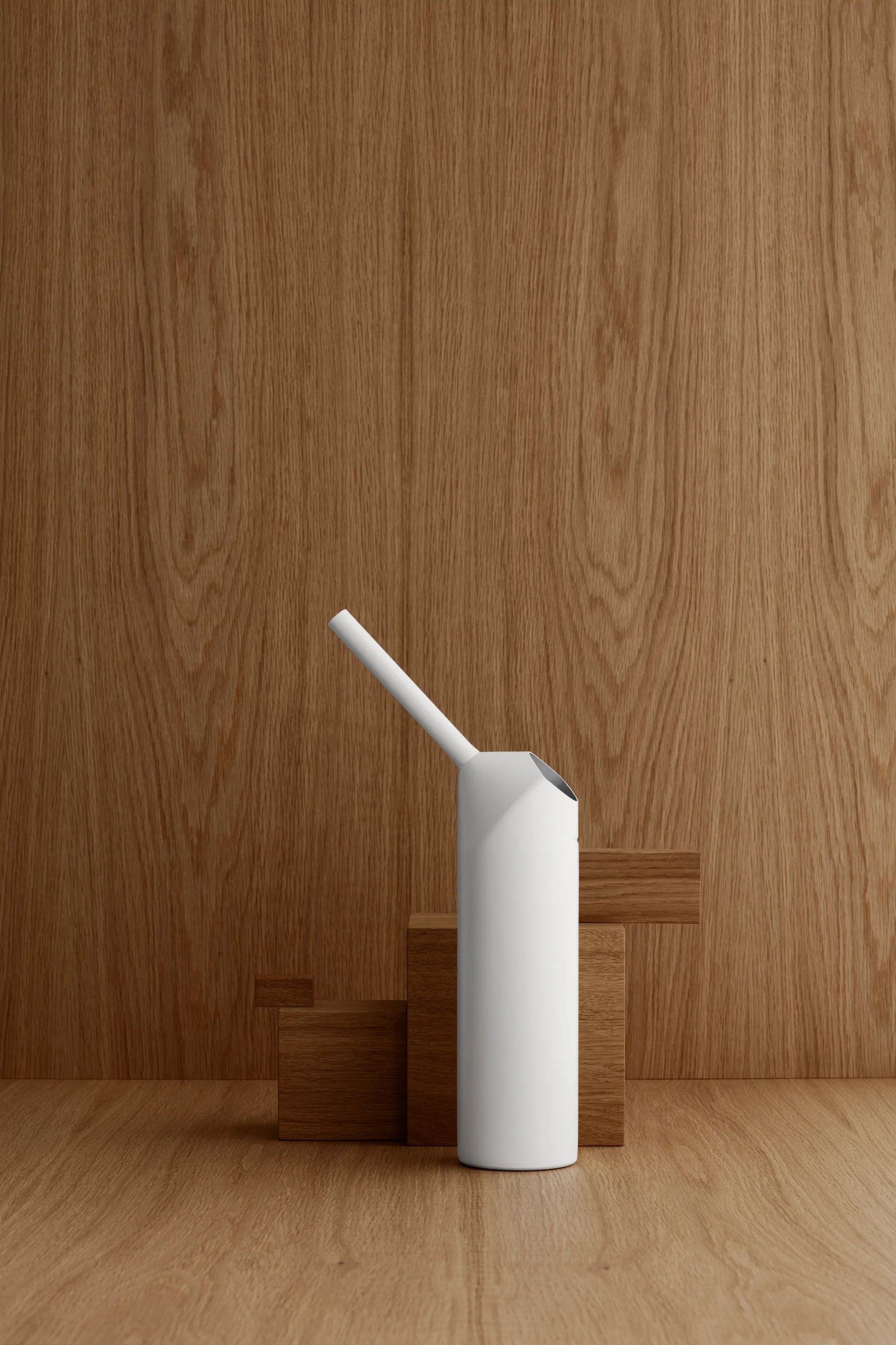 Dzbanek na wodę Colibri 1 L, Lily white blomus