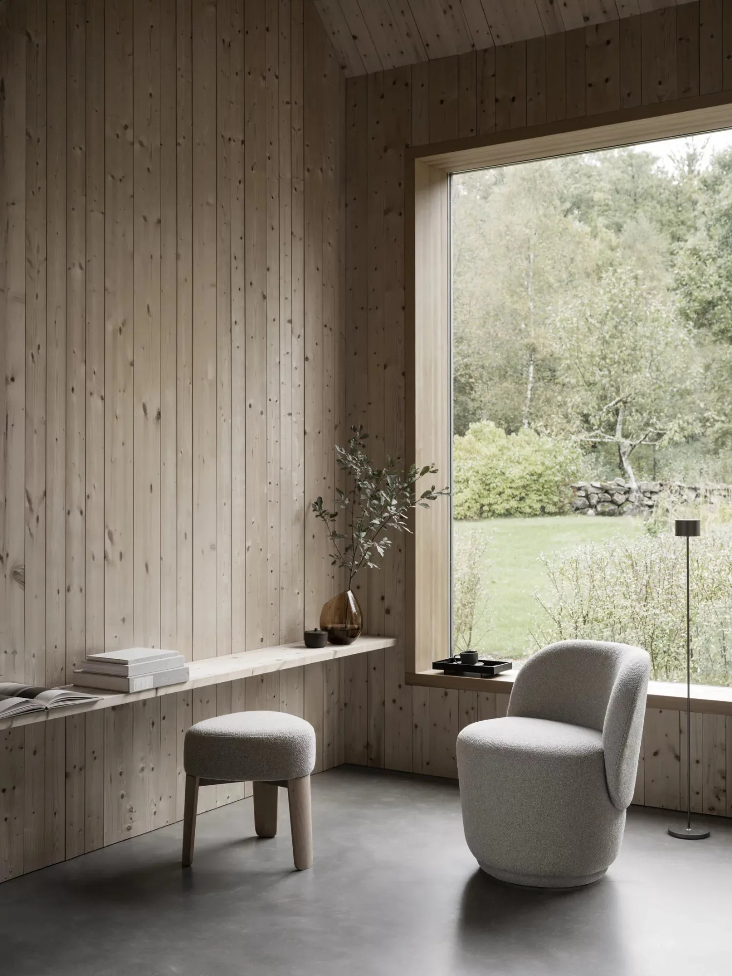 Fotel Kuon, Socia desert blomus