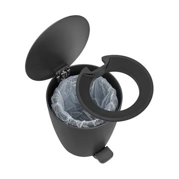 Kosz pedałowy Ava - Black, 3 l - blomus