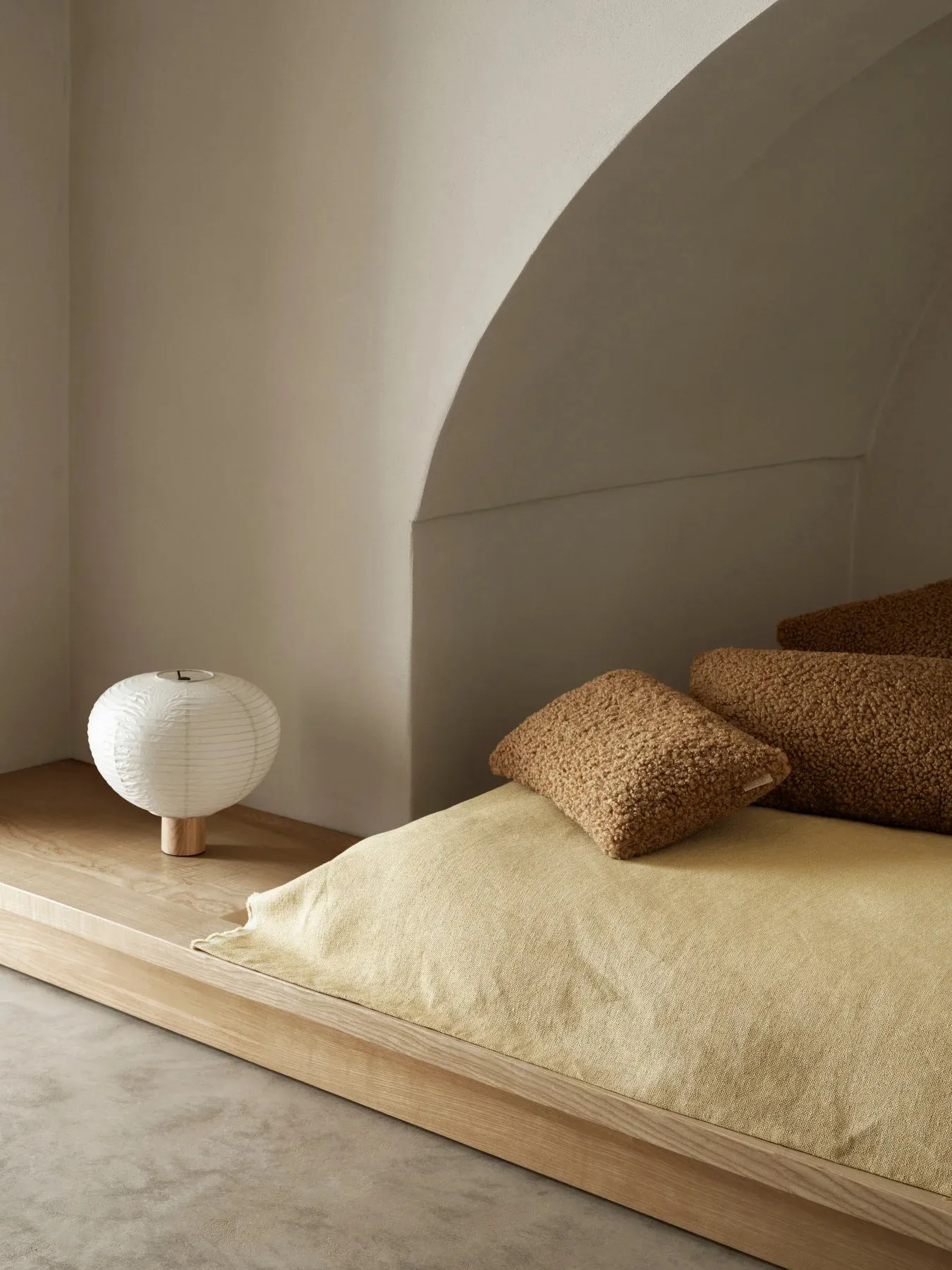 Lampa stołowa Kami, Dąb, Ø32 cm blomus