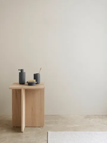 Mydelniczka Kua - Cedar Wood, Ø11x3,5 cm - blomus