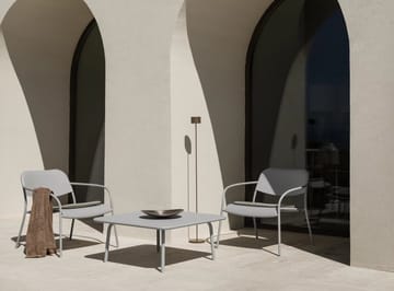Stolik YUA Lounge Table 80x80 cm - Silk Grey - Blomus
