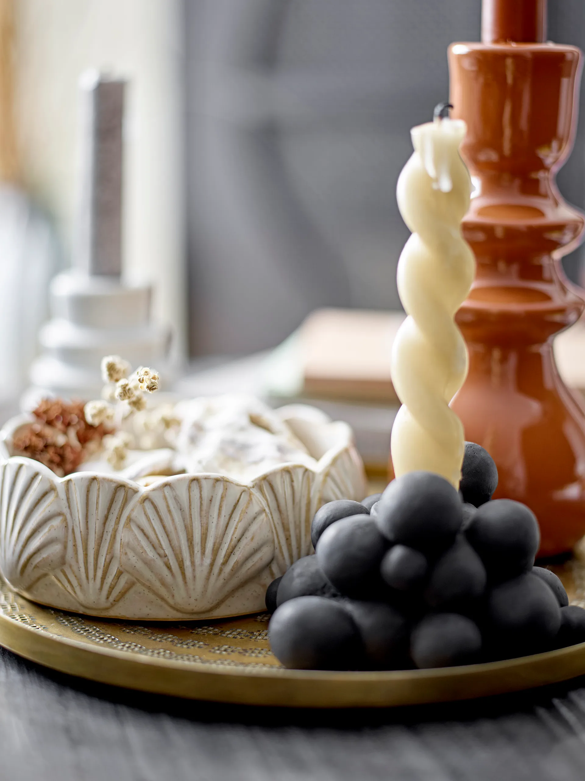 Betial świecznik 12x9x6 cm, Czarny cement Bloomingville