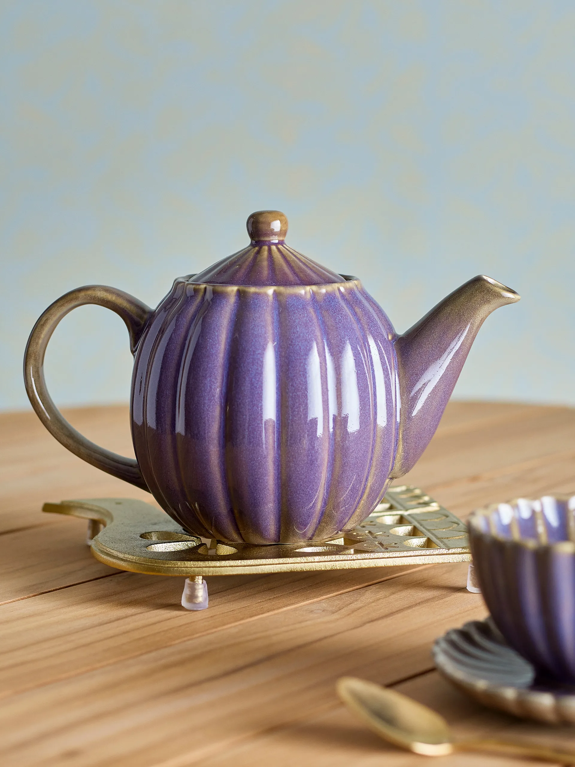 Czajnik Latina 1,085 L, Purple Bloomingville