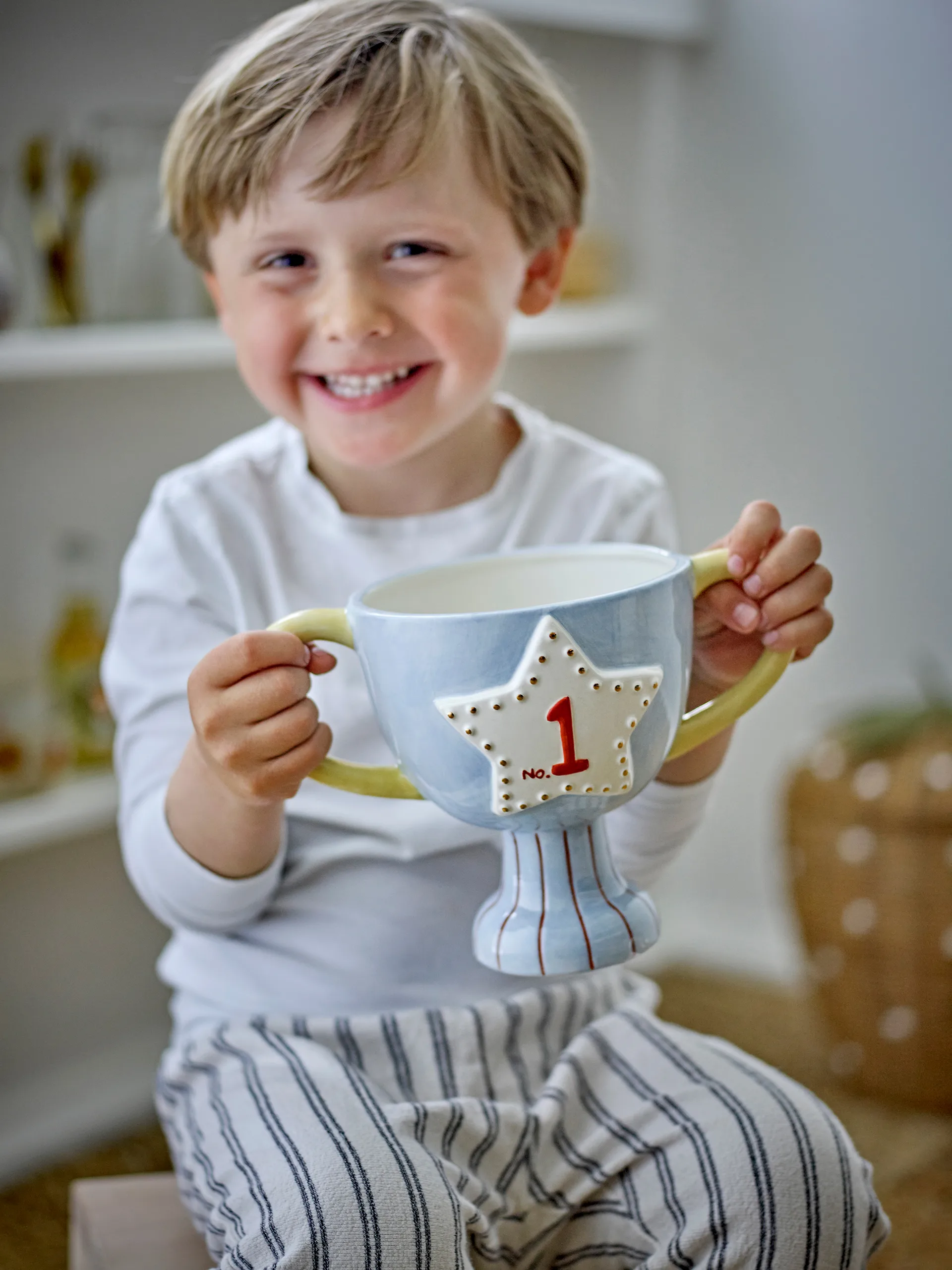 Doniczka Trophy 23x16 cm, Niebieski Bloomingville