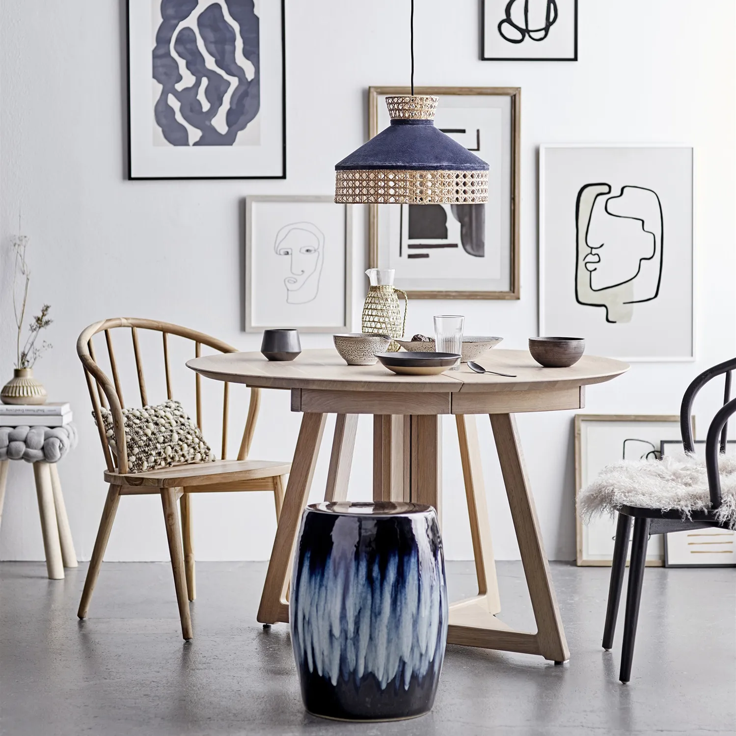 Dzbanek Daphne 0,86 l, Przezroczysty-naturalny Bloomingville