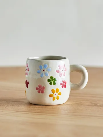 Filiżanka Millie 110 ml - Biały, kwiaty - Bloomingville