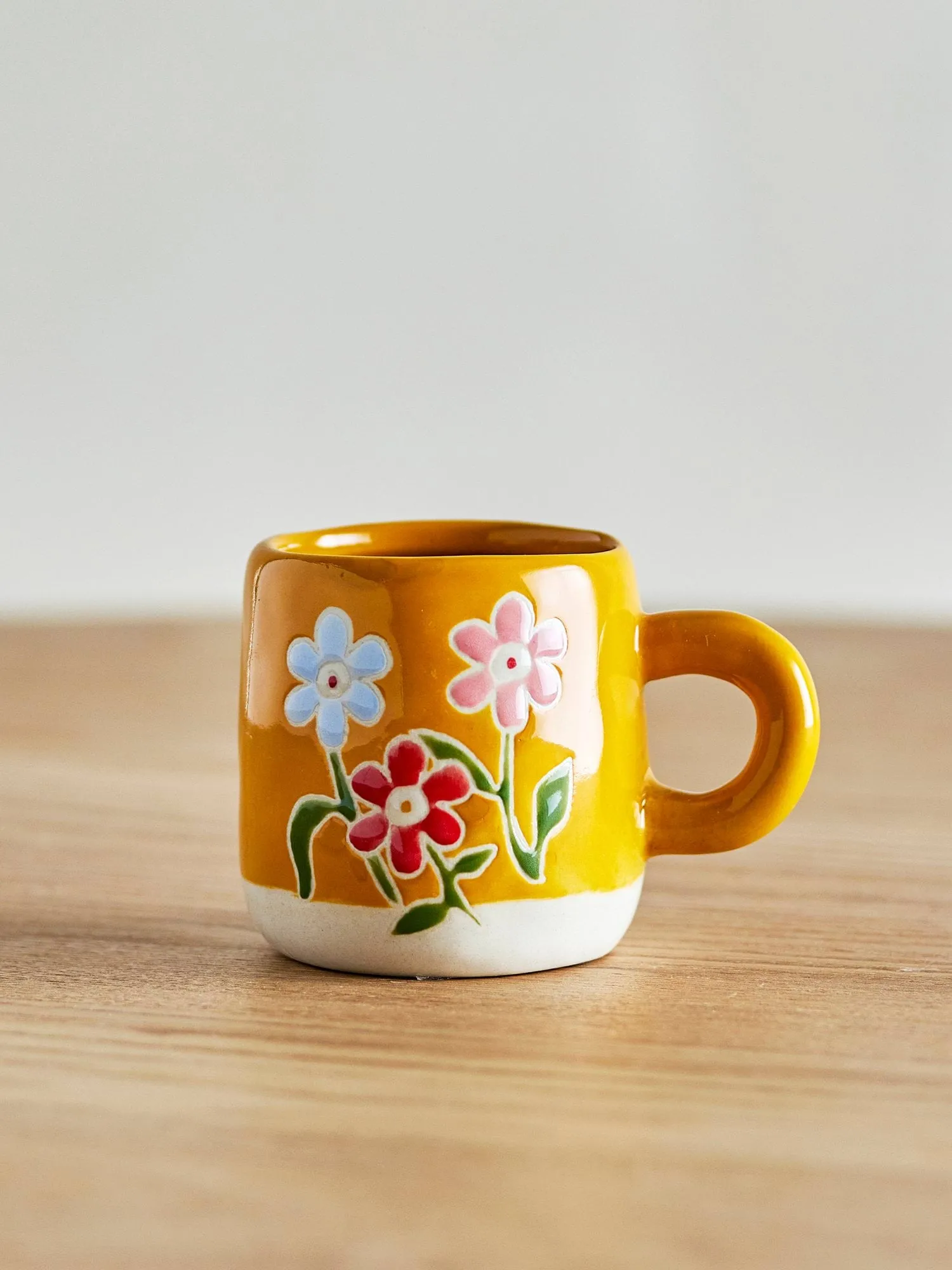 Filiżanka Millie 110 ml, Żółty, kwiaty Bloomingville