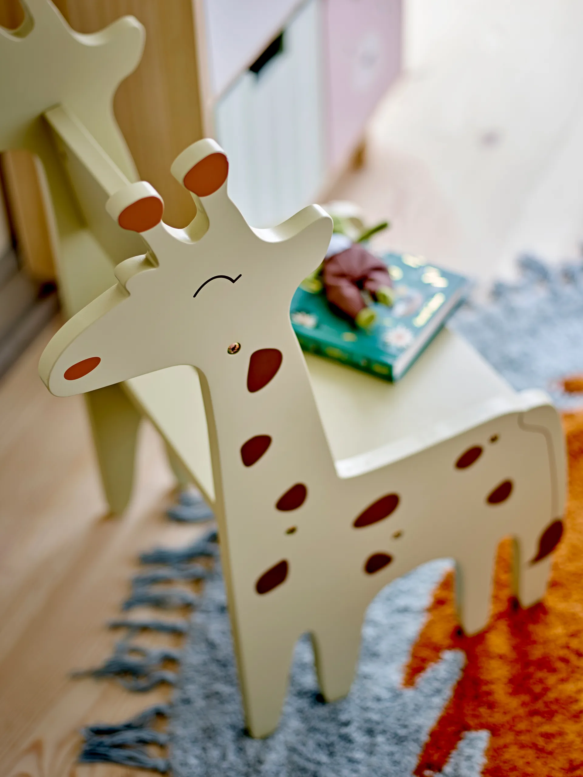 Krzesło Ibber, Szary Bloomingville