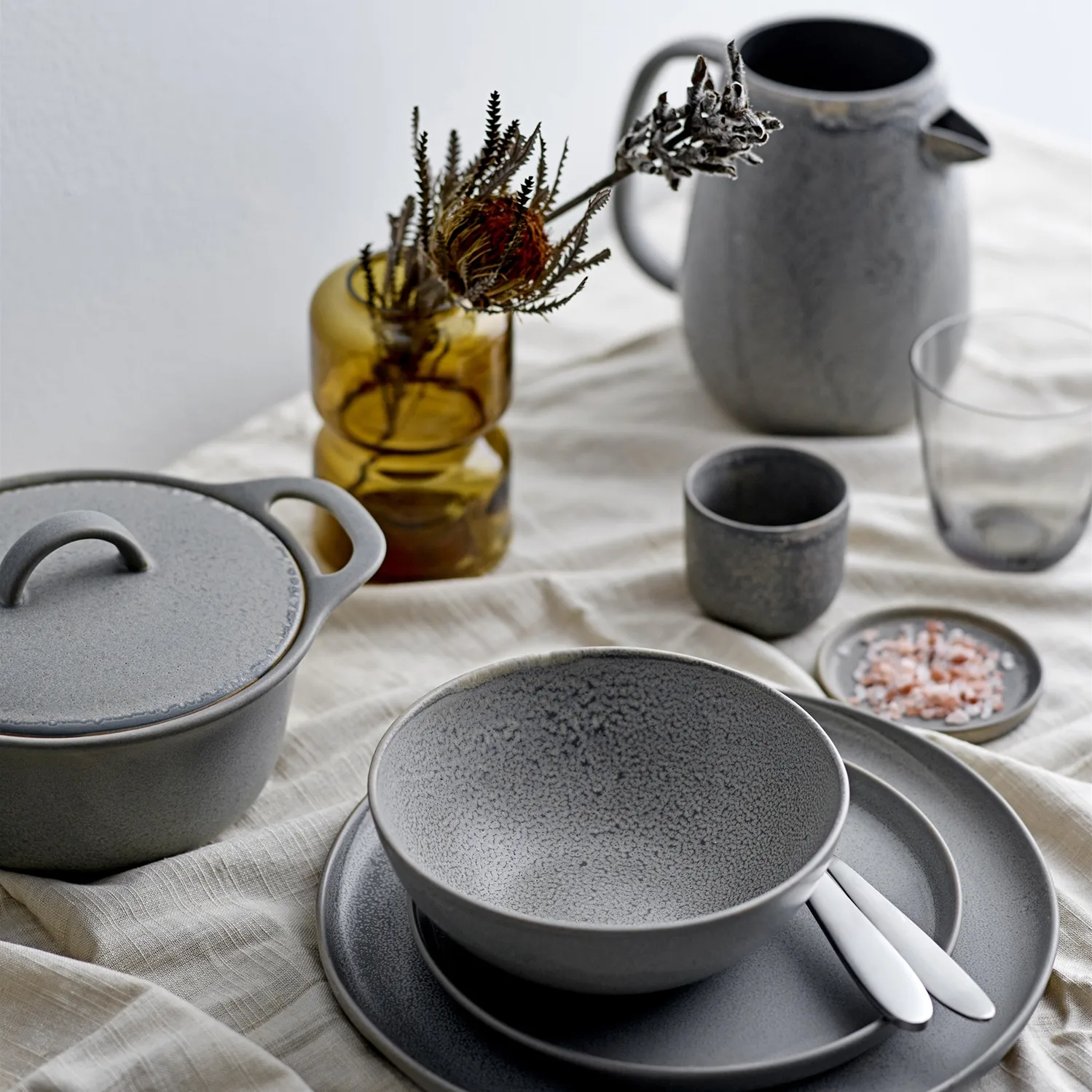 Maselniczka Kendra kamionka, Szary Bloomingville