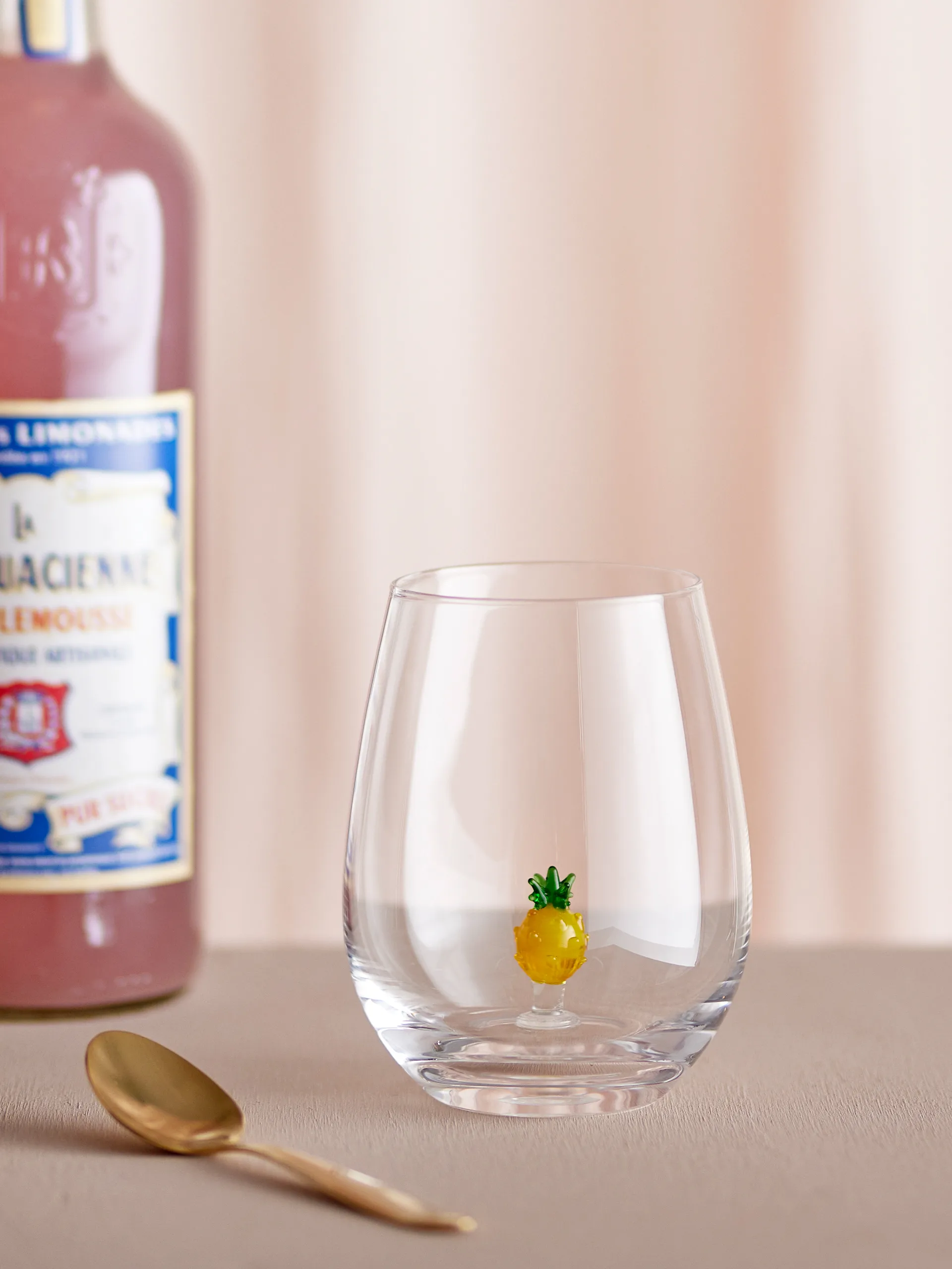 Misa szklanka do napojów 560 ml, Clear-pineapple Bloomingville