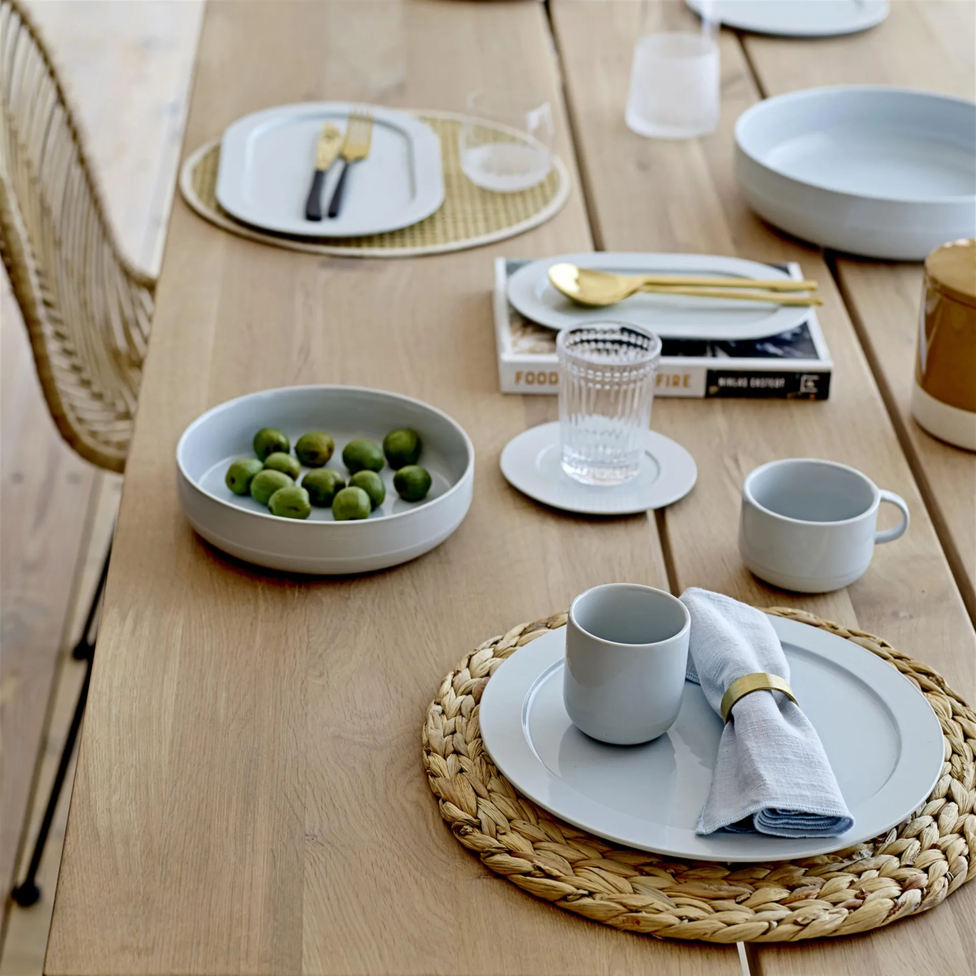 Pleciona podkładka na stół Bloomingville, Ø 35 cm Bloomingville