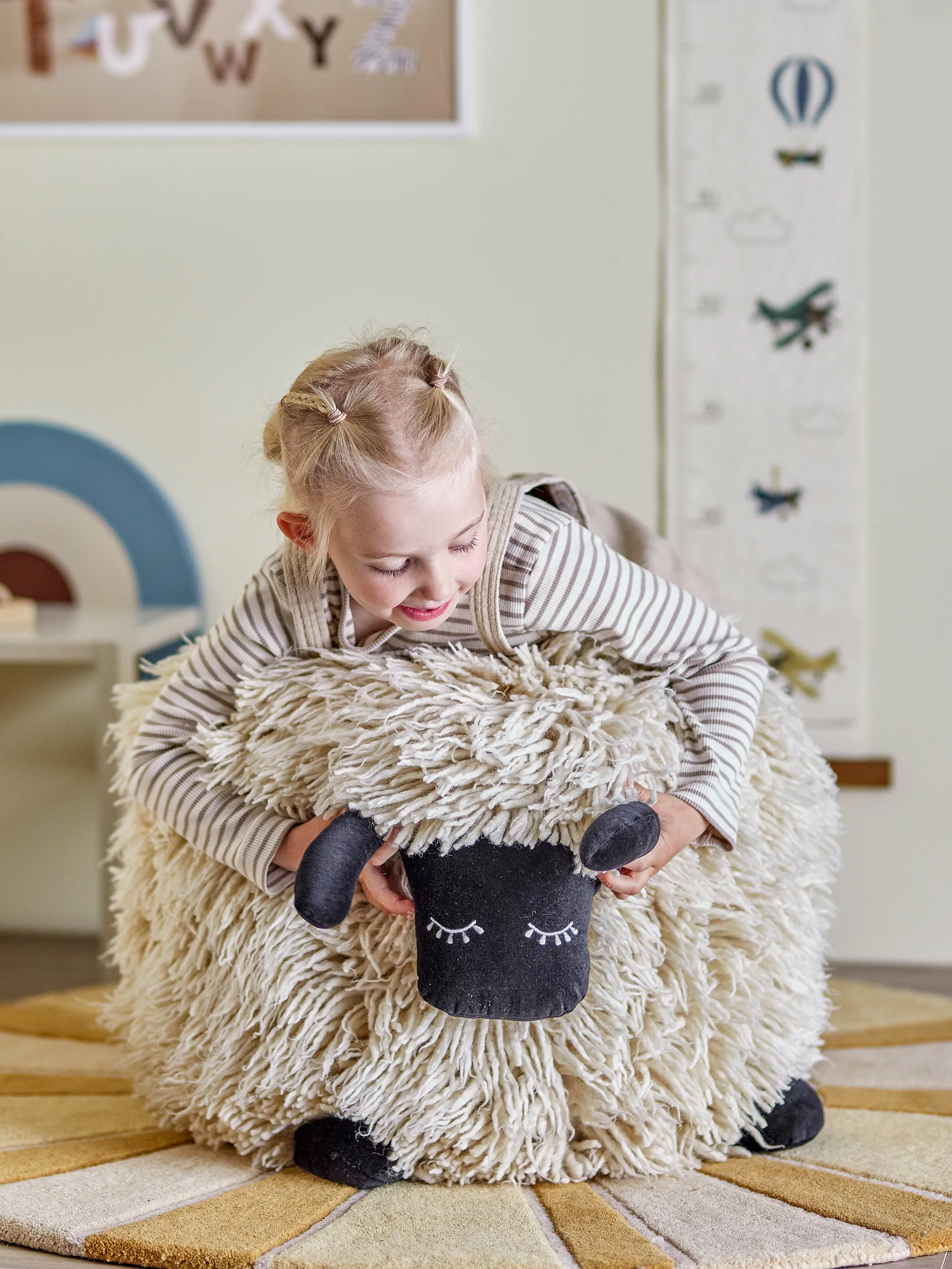 Pufa z wełny Dolly 50x45 cm, Biały Bloomingville