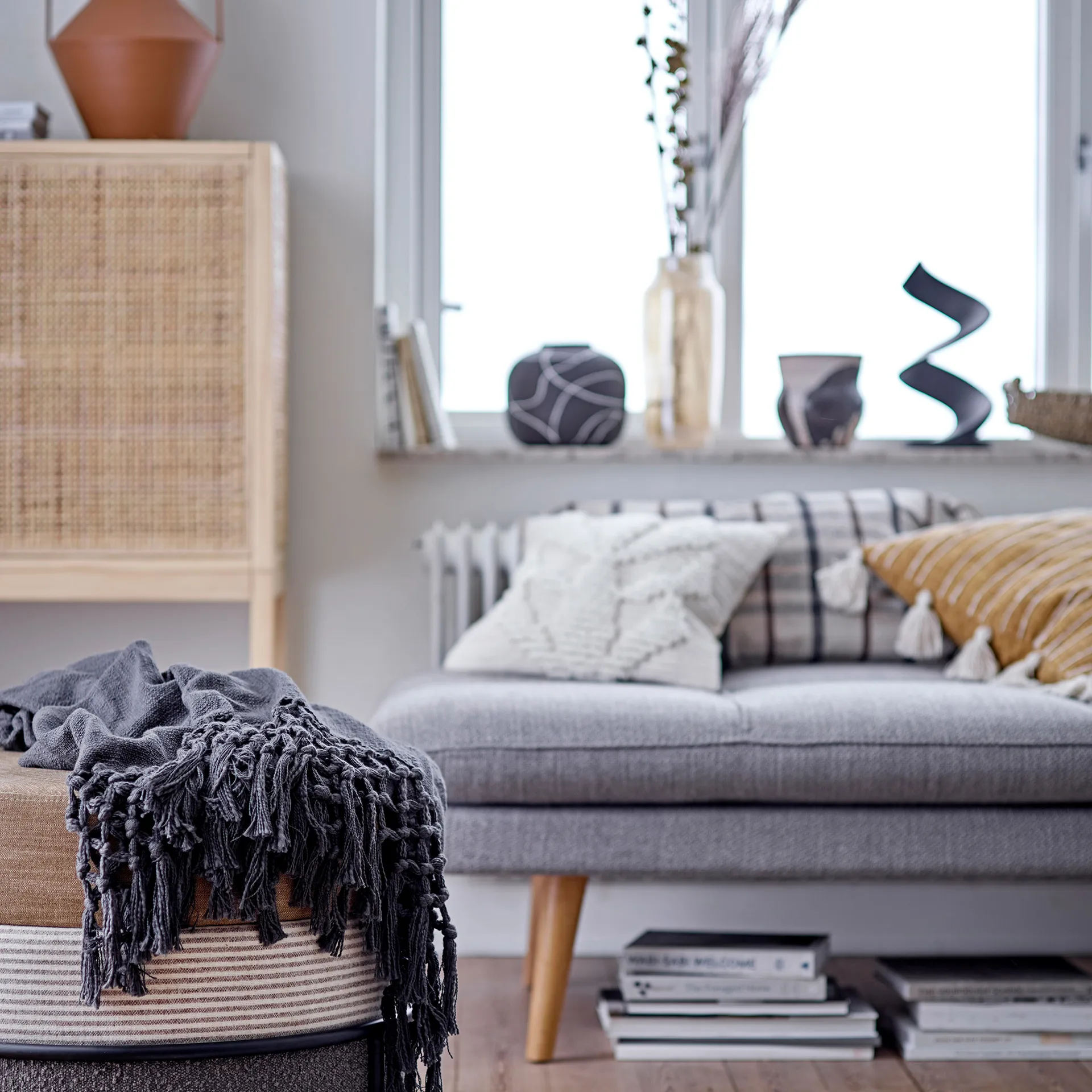 Siele Deco rzeźba 32 cm, Czarny Bloomingville