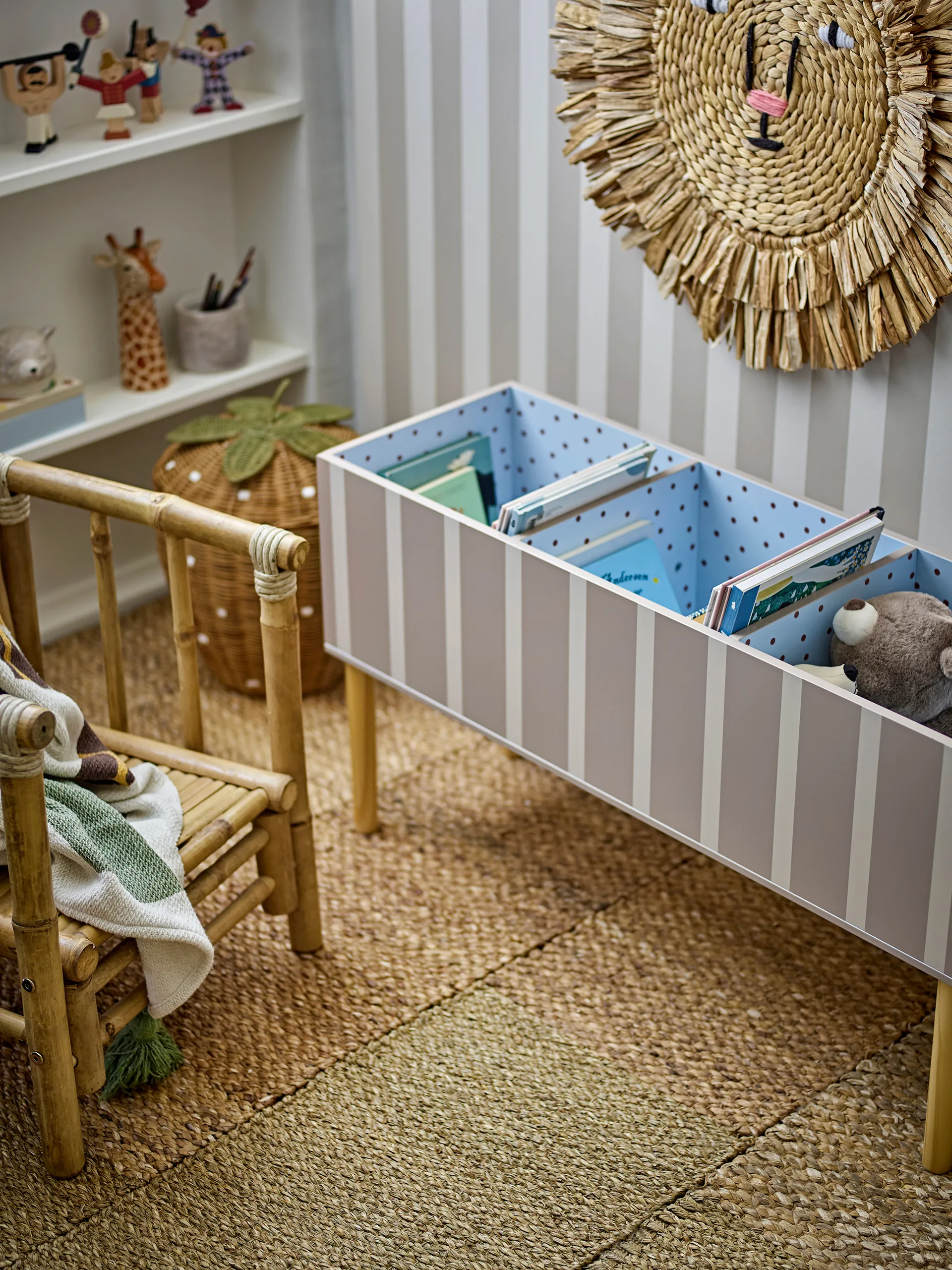 Stojak na książki Salam 90x50 cm, Brązowy Bloomingville